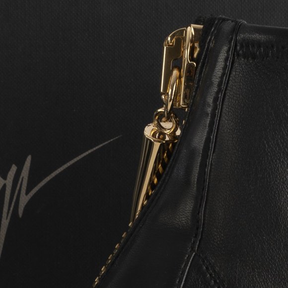 NIB Giuseppe Zanotti Ester black boots - Picture 9 of 12